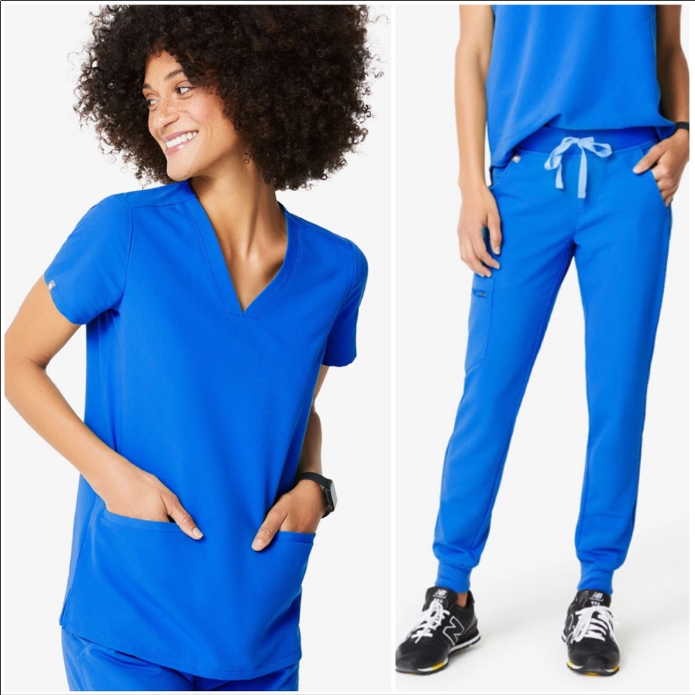 Like new,  Figs Royal Blue Scrub Set Casma Top & Zamora Joggers LARGE SET